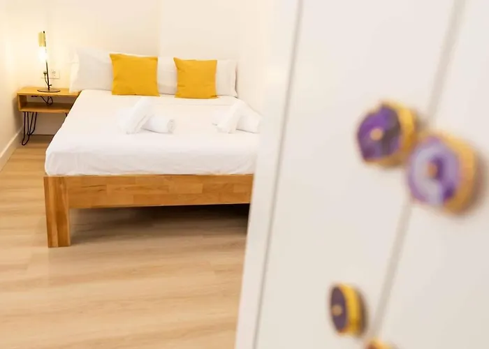 New - Plaza Merced Apartment *